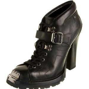Black Miu Miu boots, size 40
